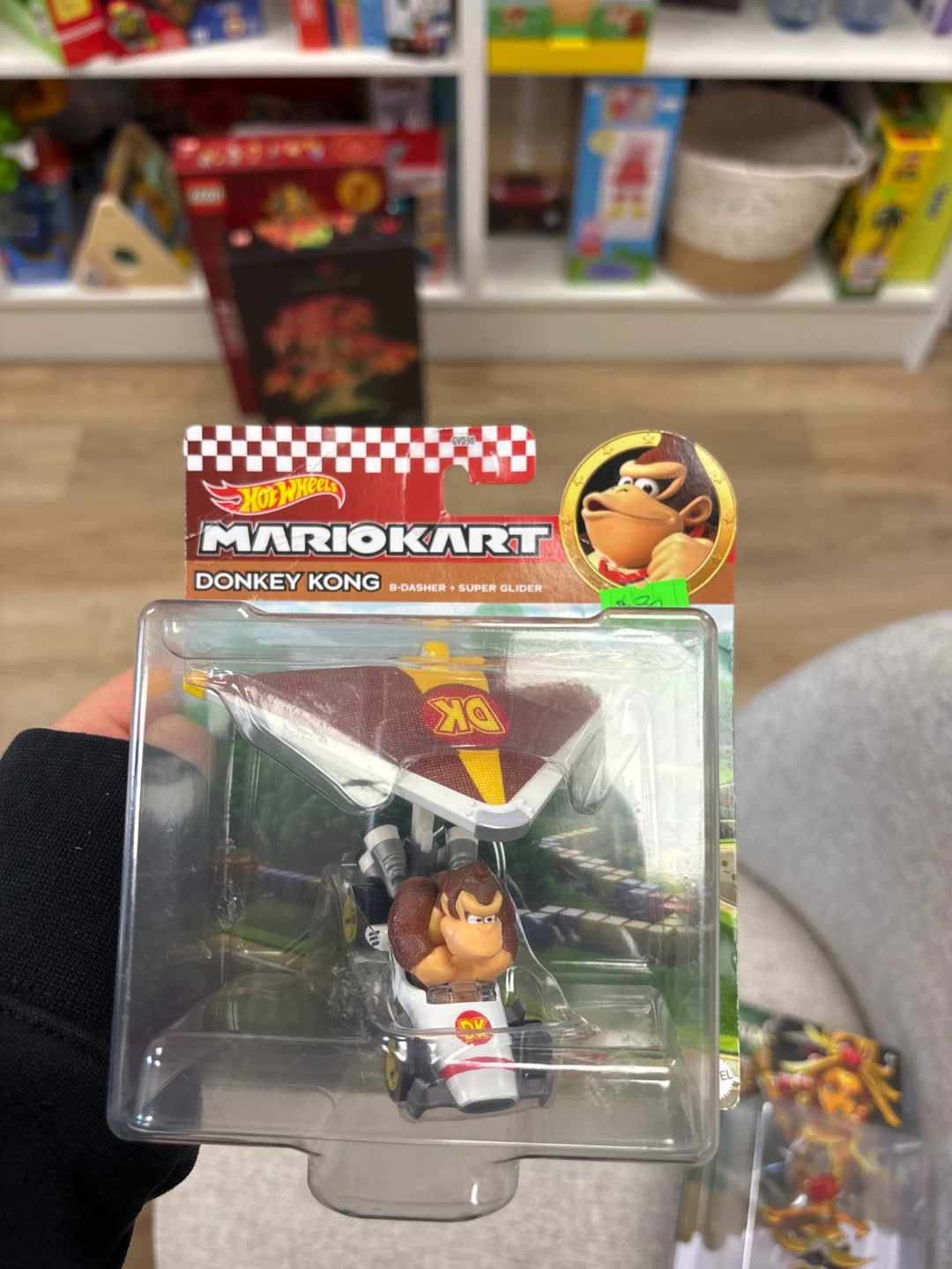 Hot Wheels Mario Kart Donkey Kong B-Dasher Vehicle