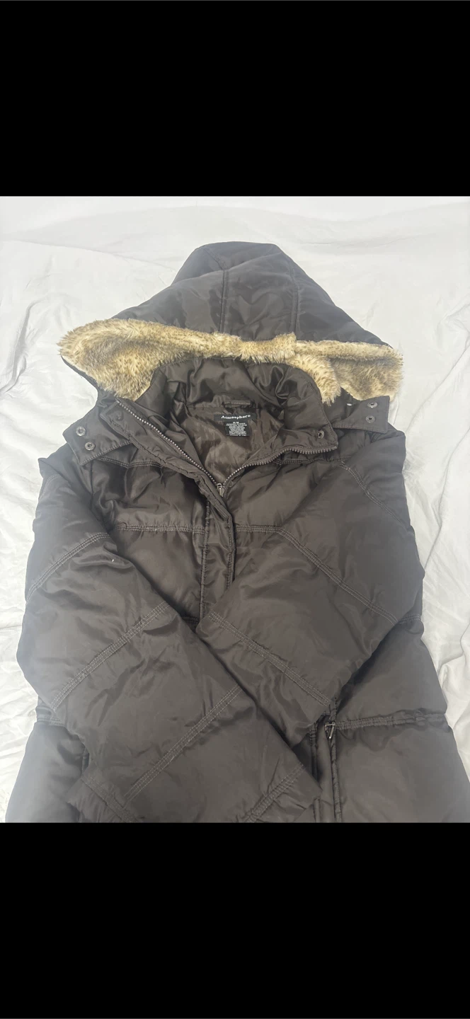 Atmosphere Puffer Parka with Fur Hood size mejume