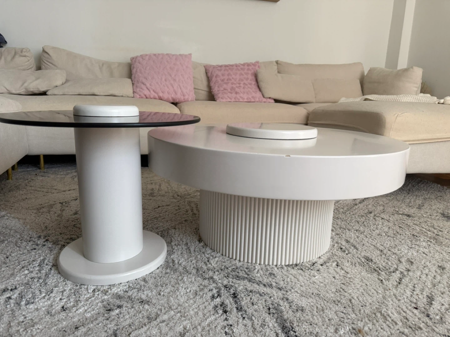 Set of 2 Modern White Coffee Tables with Round Tops - photo 5