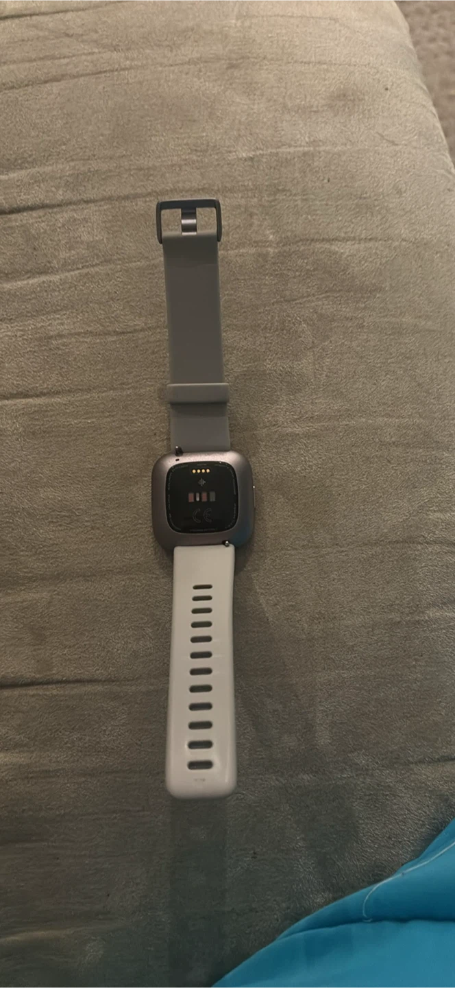 Fitbit Versa 3 Smartwatch - Rose Gold Aluminum - photo 5