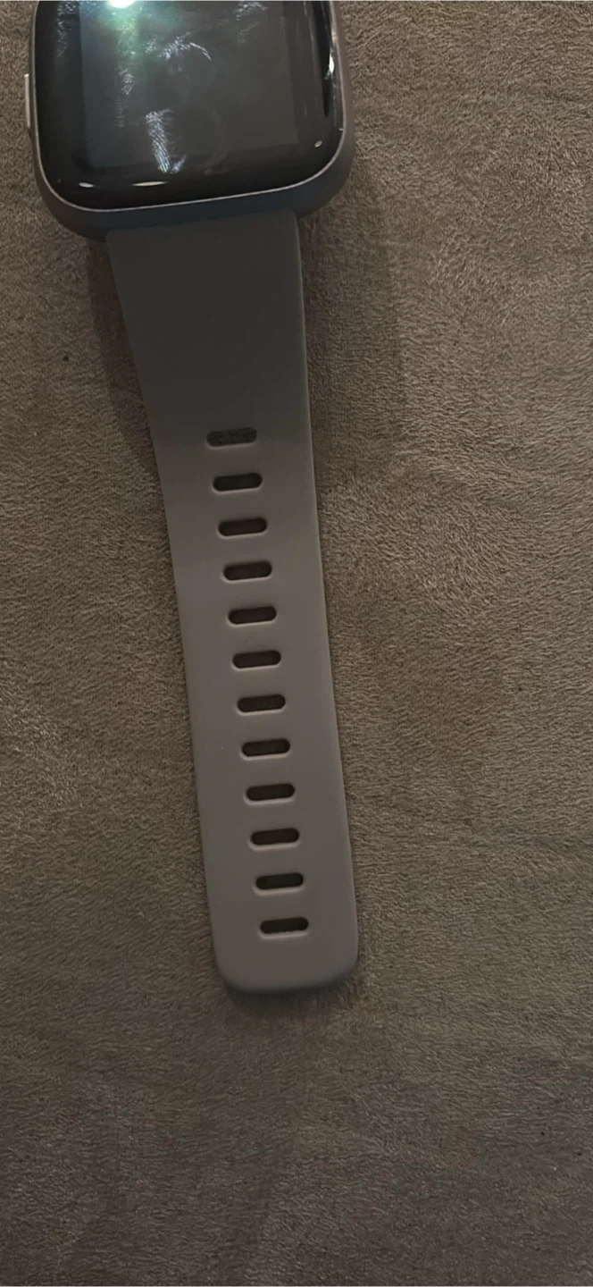 Fitbit Versa 3 Smartwatch - Rose Gold Aluminum - photo 3