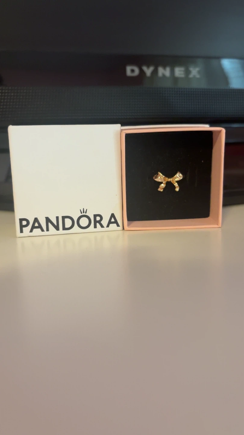 Pandora Bow Ring