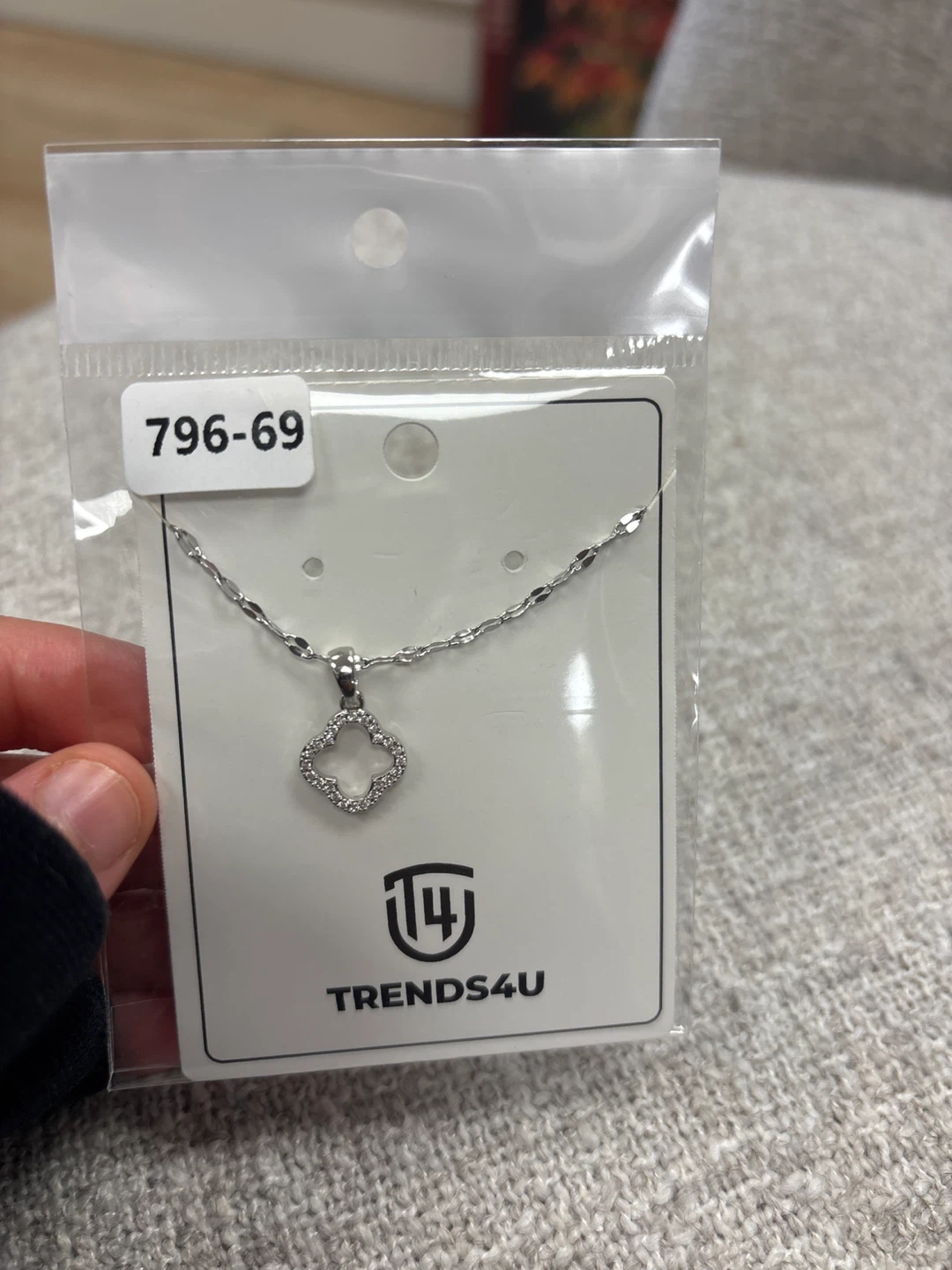 TRENDS4U Silver Necklace with Clover Pendant