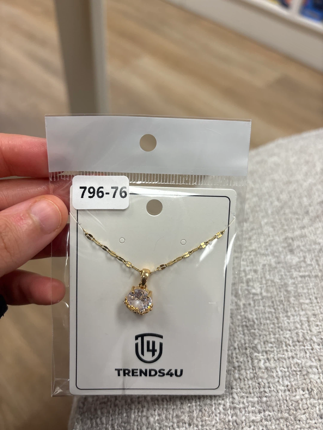 TRENDS4U Gold Chain Necklace with Clear Crystal Pendant