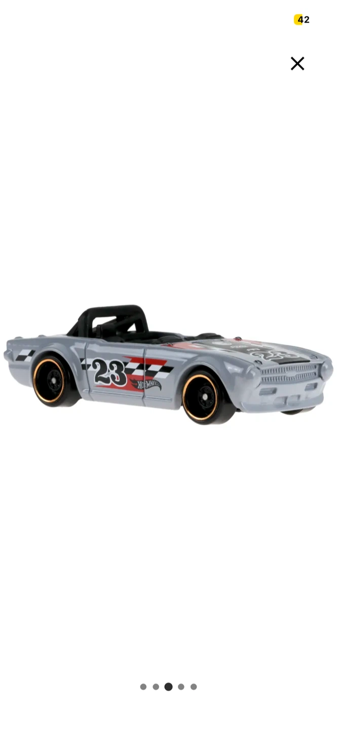 Hot Wheels Triumph TR6 Diecast Car - photo 5