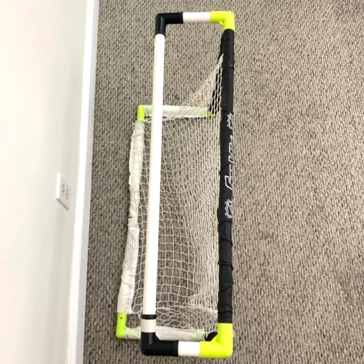 Franklin NHL Mini Hockey Net Goal Indoor Outdoor - photo 3