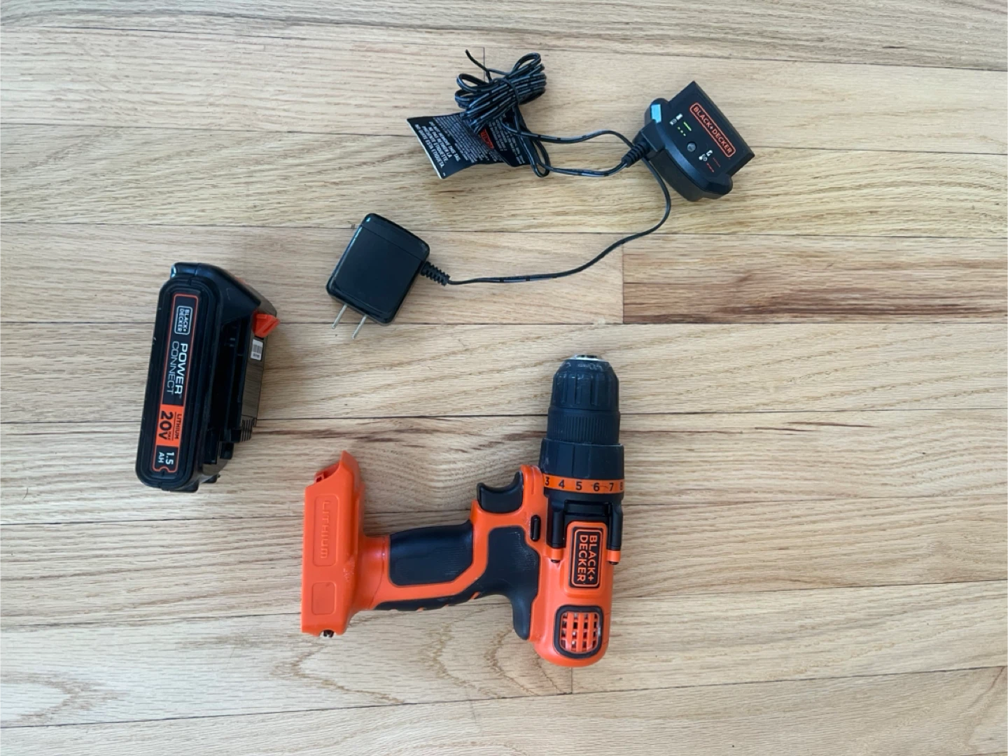 Black+Decker 20V MAX Cordless Drill with Battery and Charger - photo 2