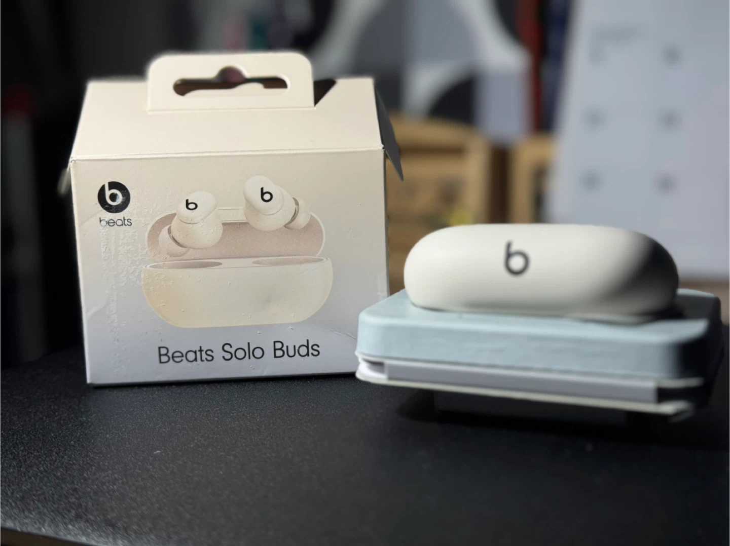 Beats Solo Buds Wireless Earbuds - White