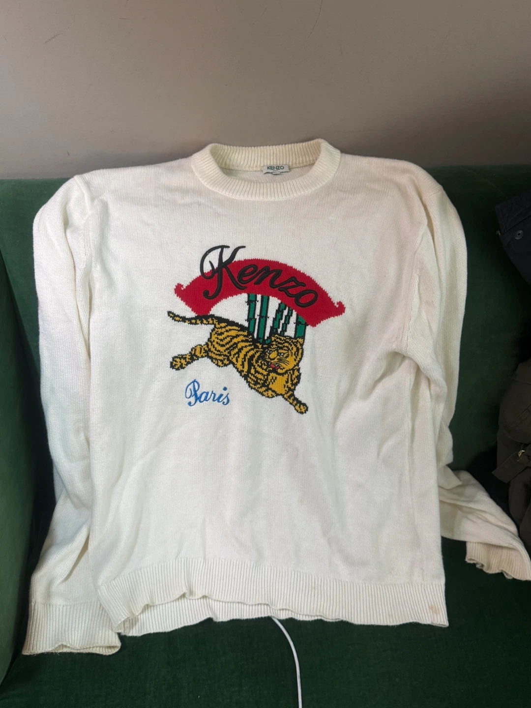 Men’s knit kenzo sweater