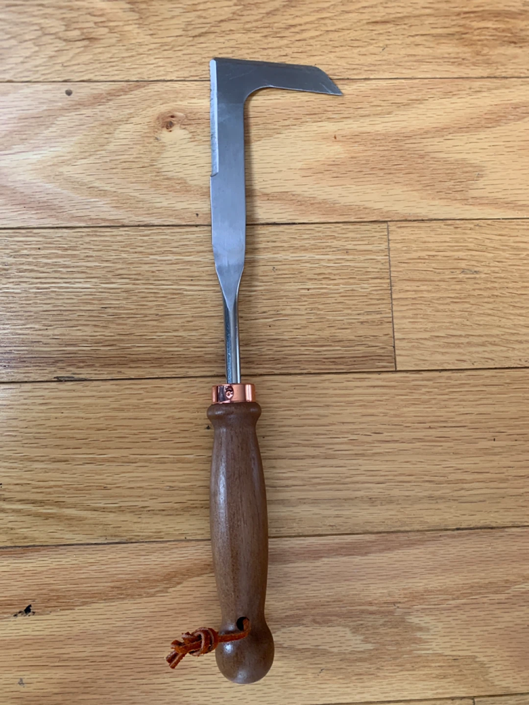 Garden Weeding Tool with Wooden Handle