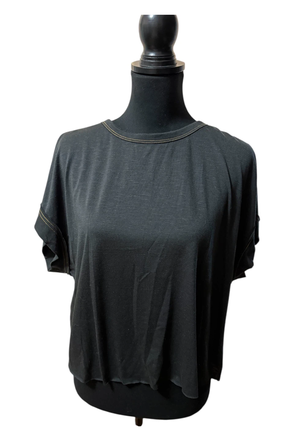 Black Cropped T-Shirt with Back Cutout