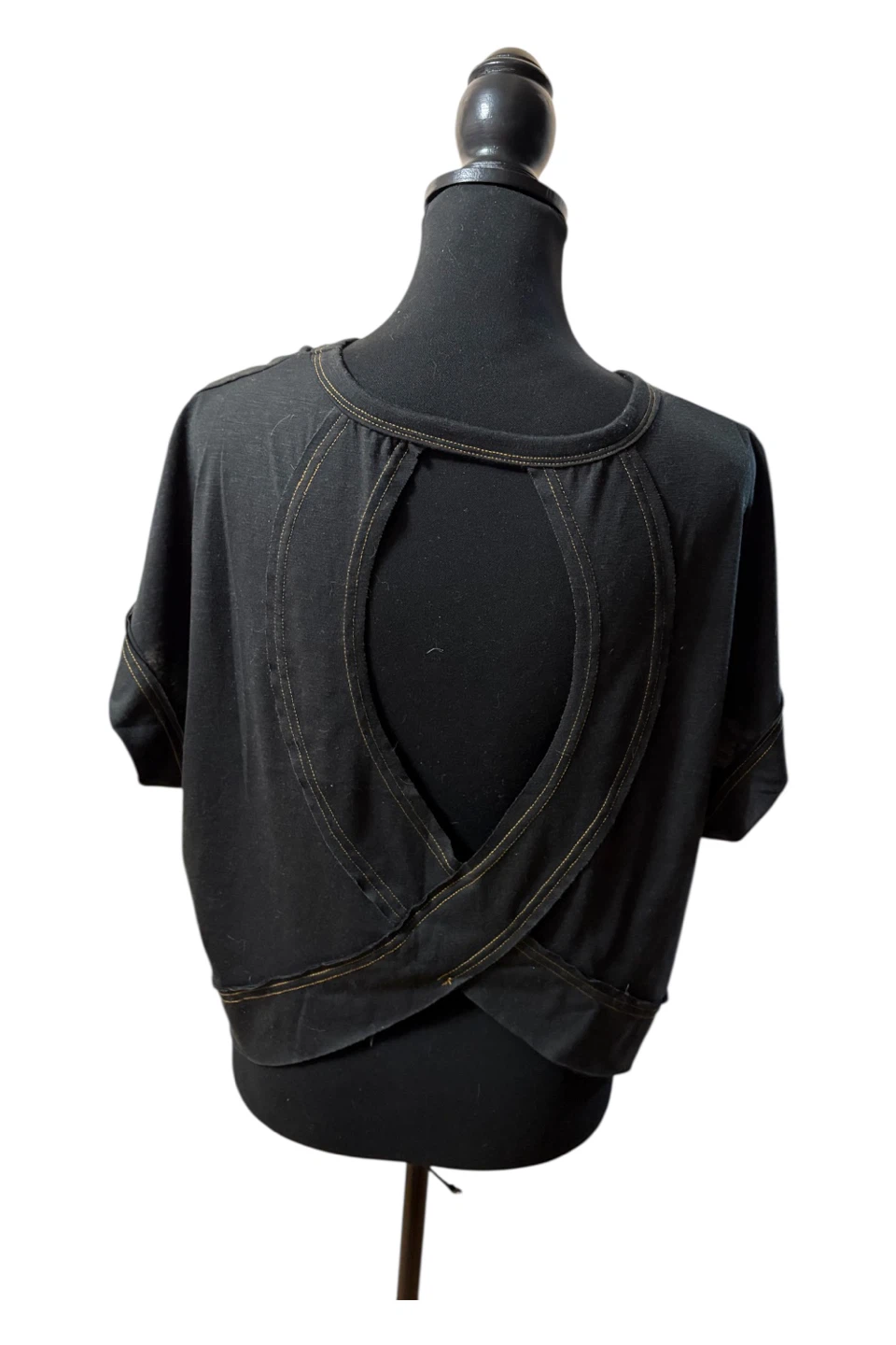 Black Cropped T-Shirt with Back Cutout - photo 2