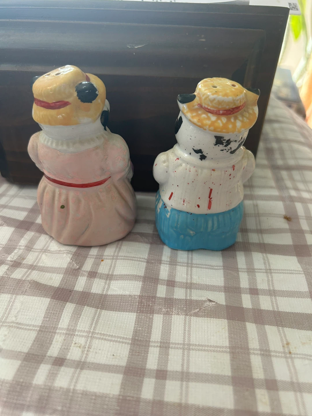 Vintage Cow Salt and Pepper Shakers - photo 2