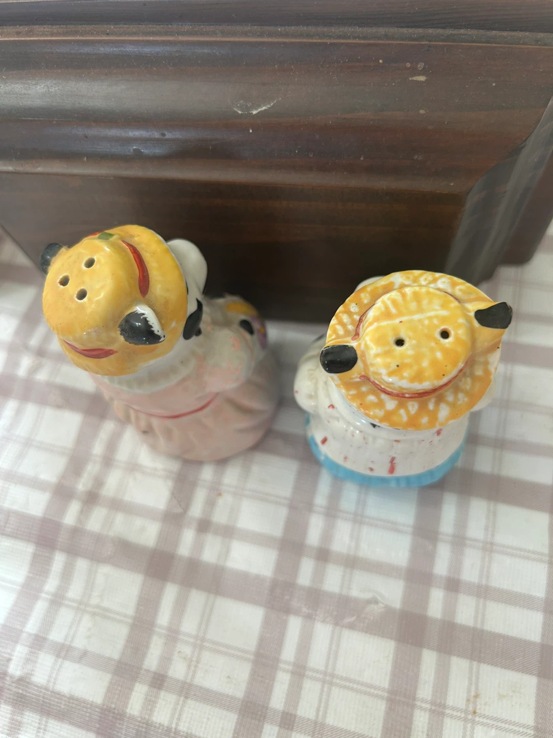 Vintage Cow Salt and Pepper Shakers - photo 3