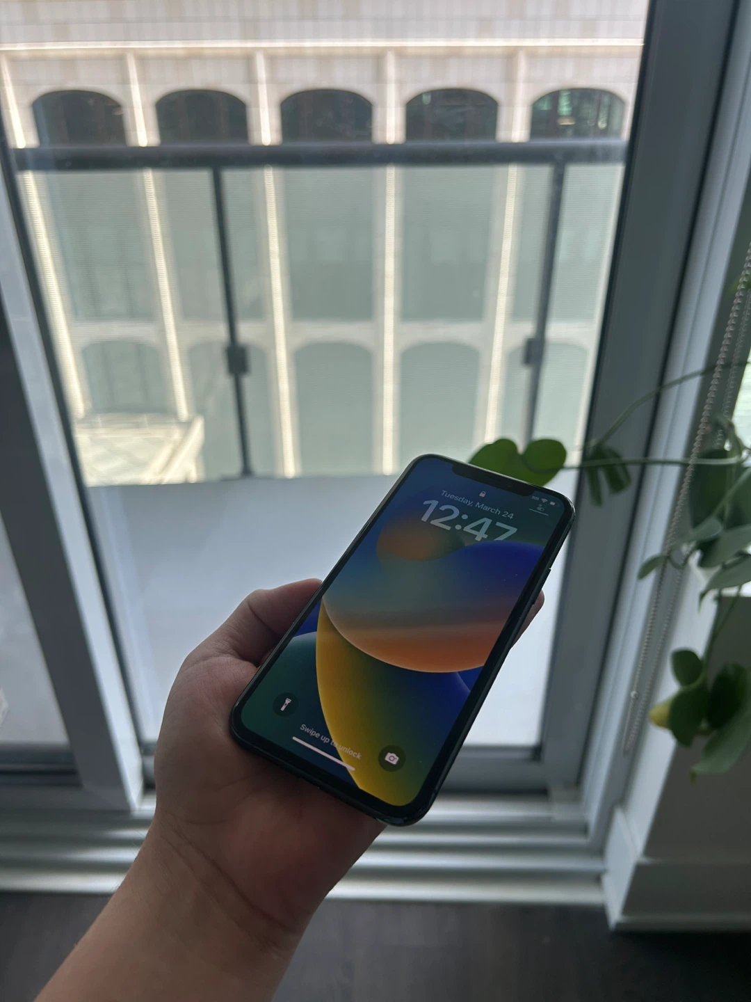 iPhone 11 Pro 512GB - Midnight Green - photo 4