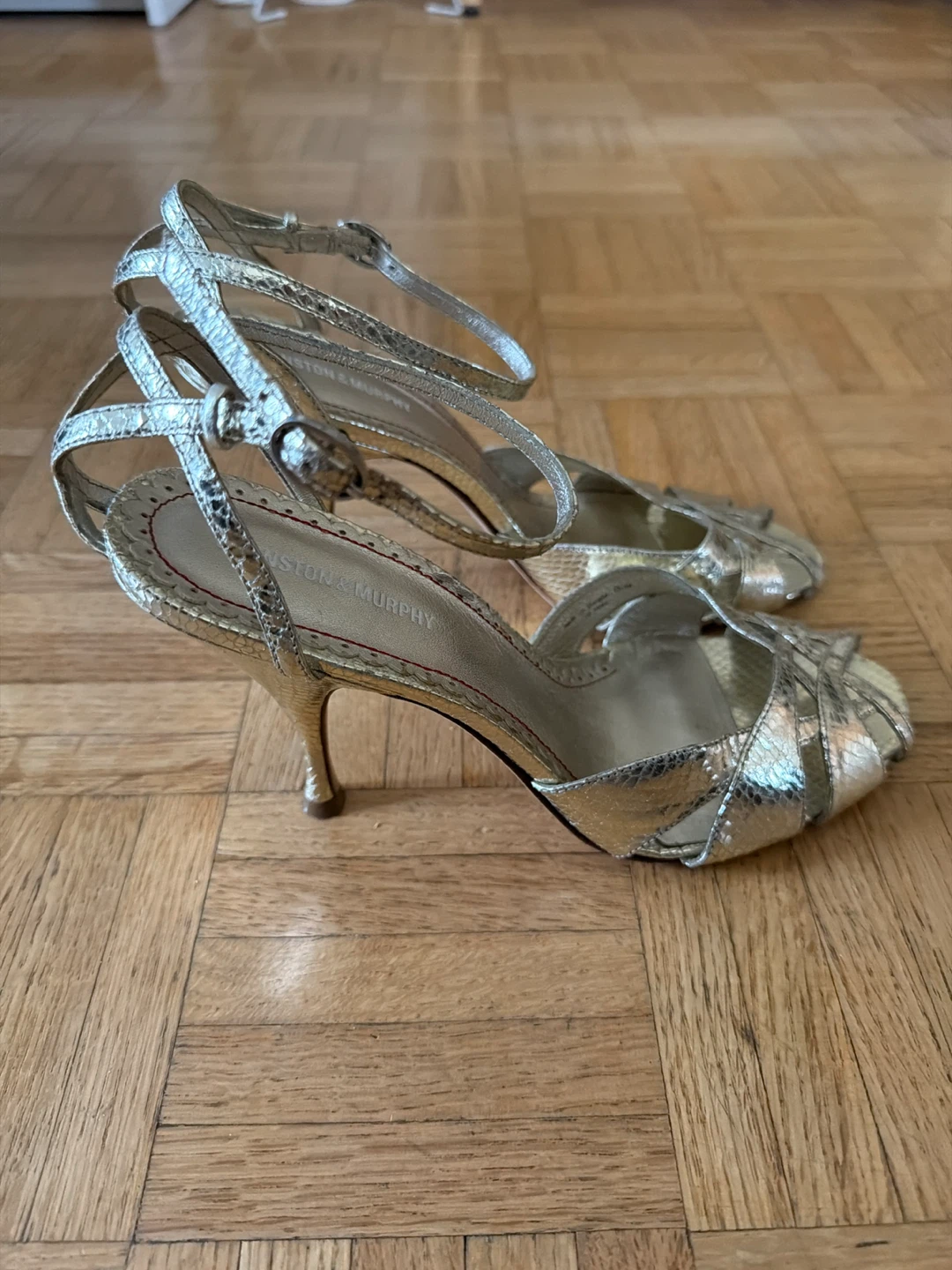 Johnston & Murphy Gold Strappy Heels sandals - photo 2