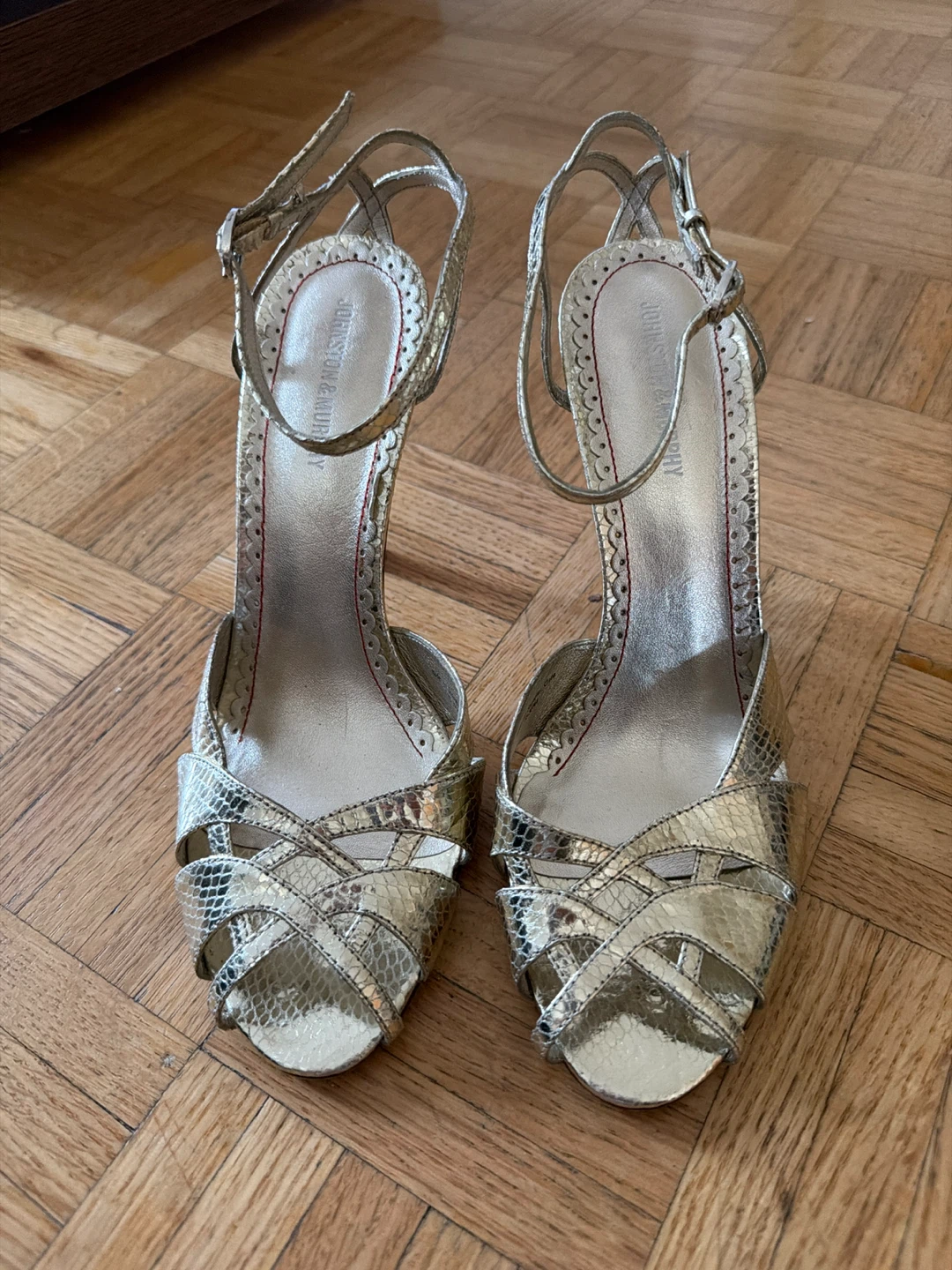 Johnston & Murphy Gold Strappy Heels sandals