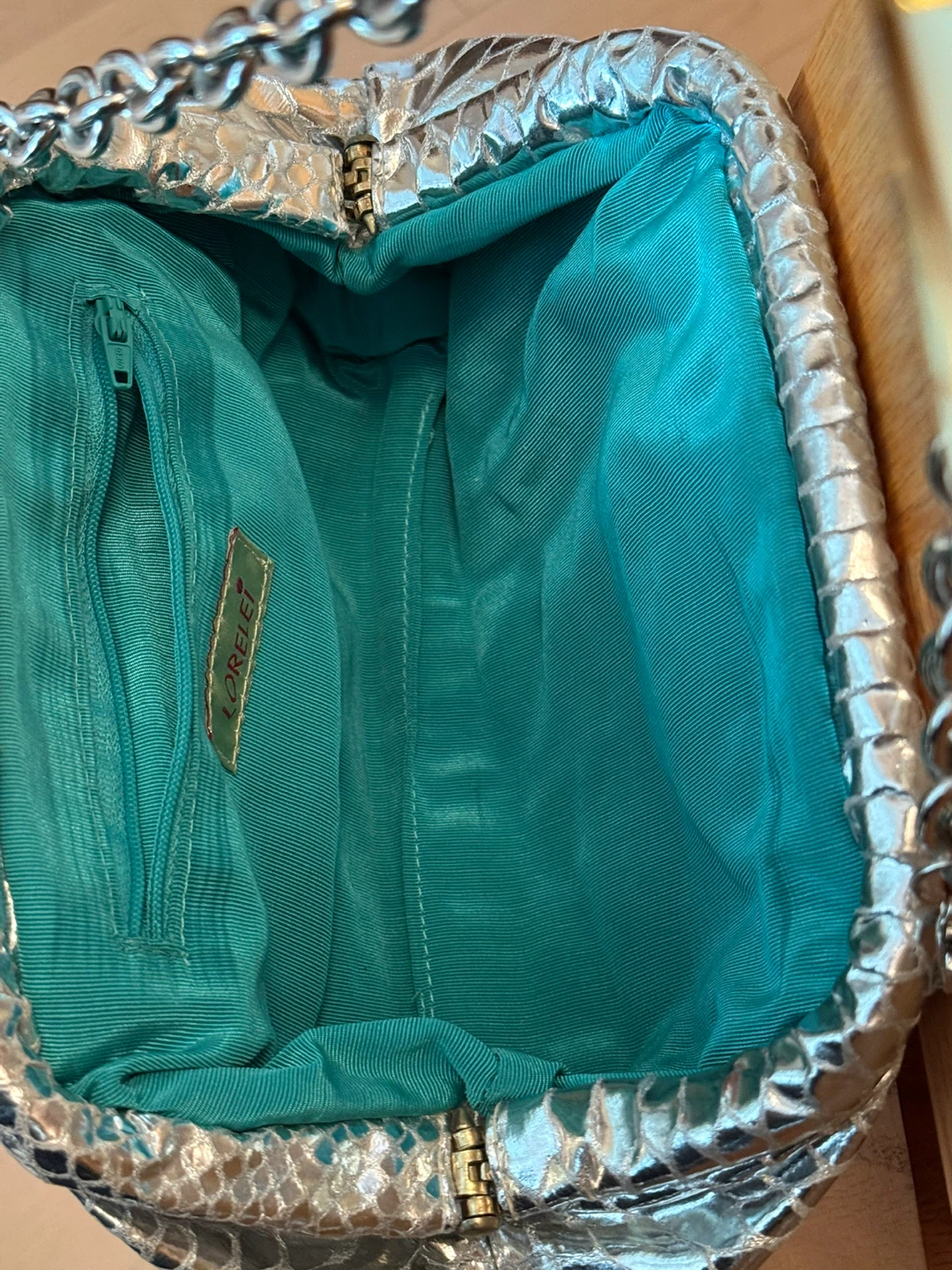 Lorelei Silver Metallic Clutch Purse with Chain Strap - photo 2