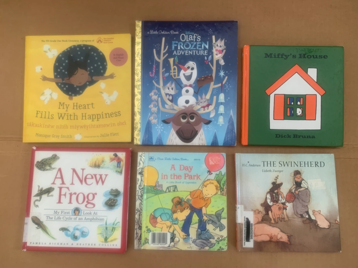 Kids Books Bundle 18 books - photo 4