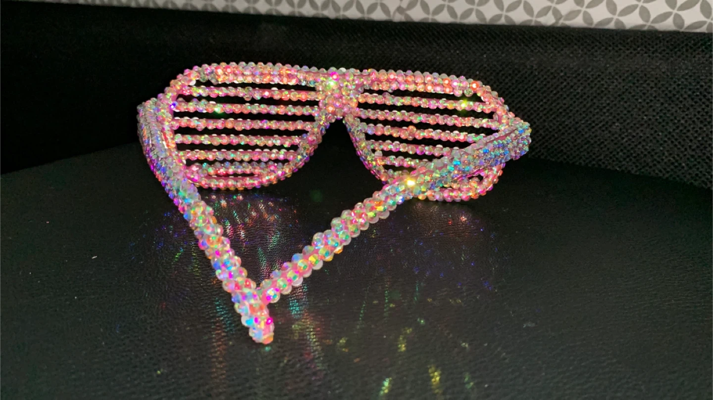 Rhinestone shutter sunglasses - photo 2