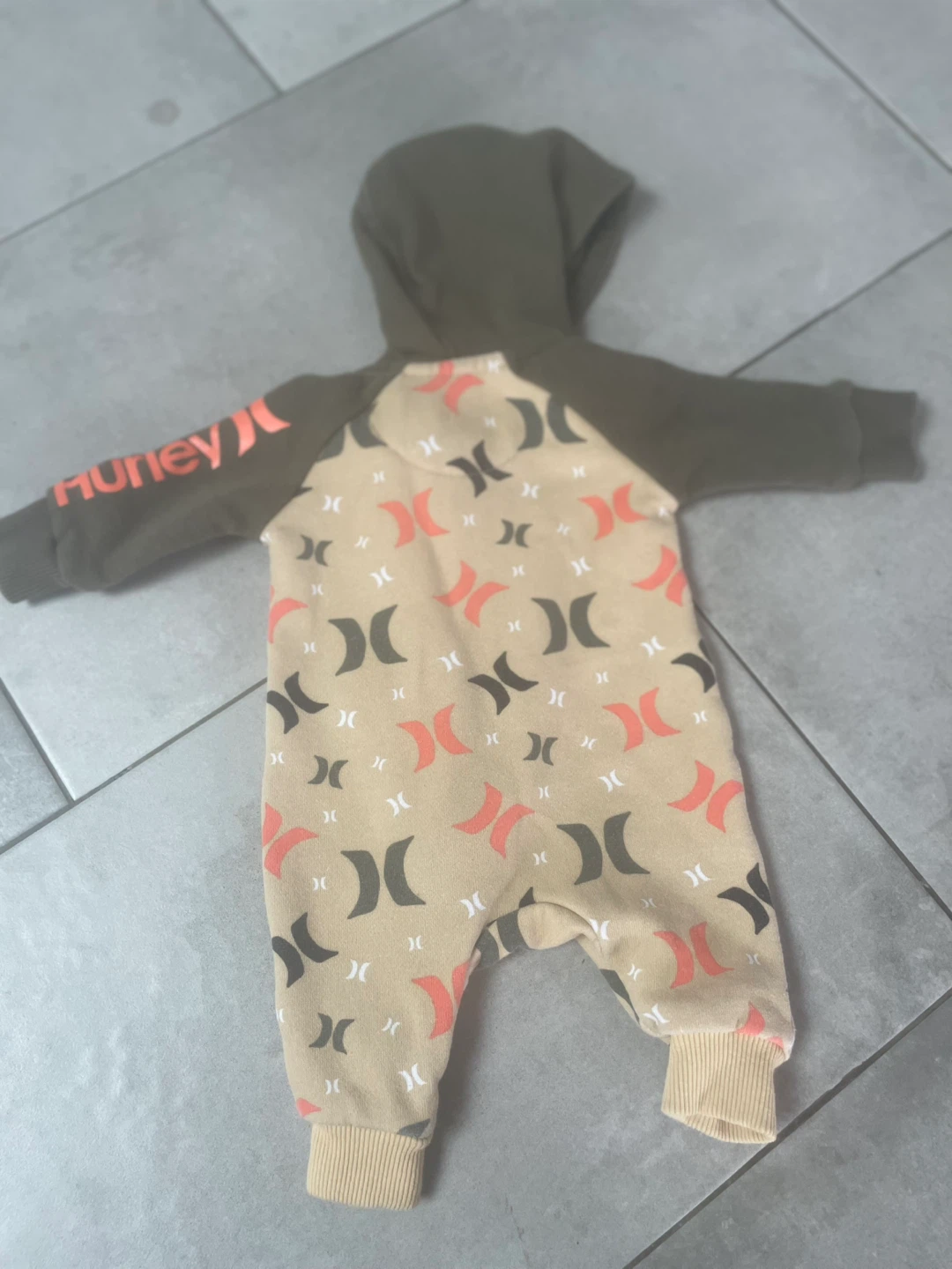 Hurley Newborn Baby Bunting Suit Size 50-56cm - photo 2