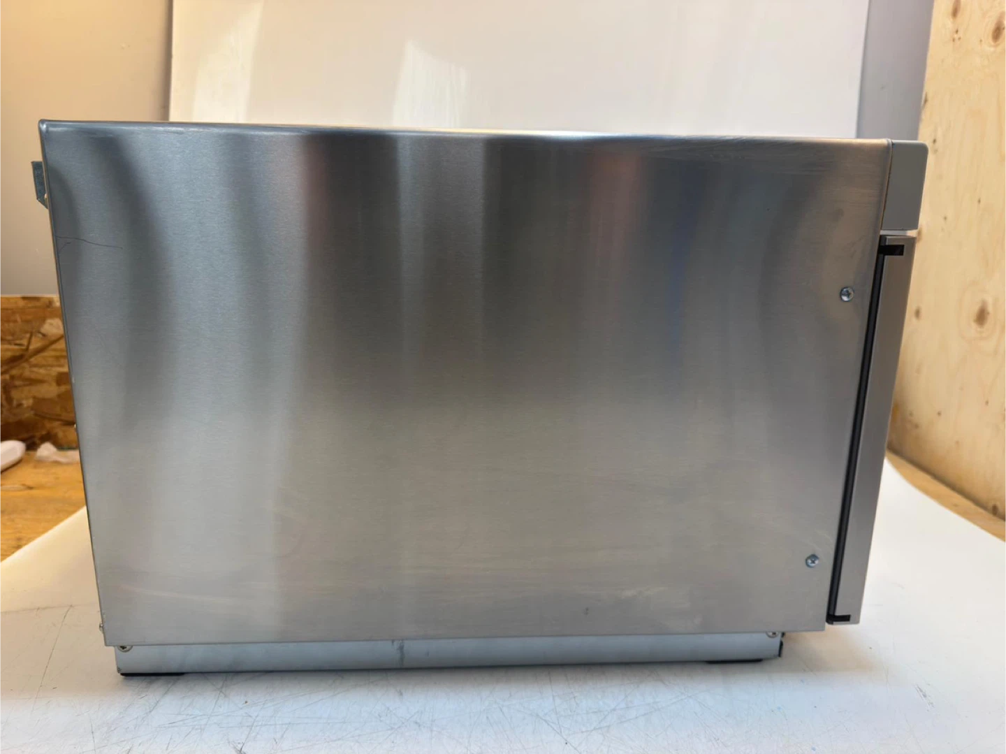 Panasonic NE-1252 Commercial Microwave Oven - photo 2
