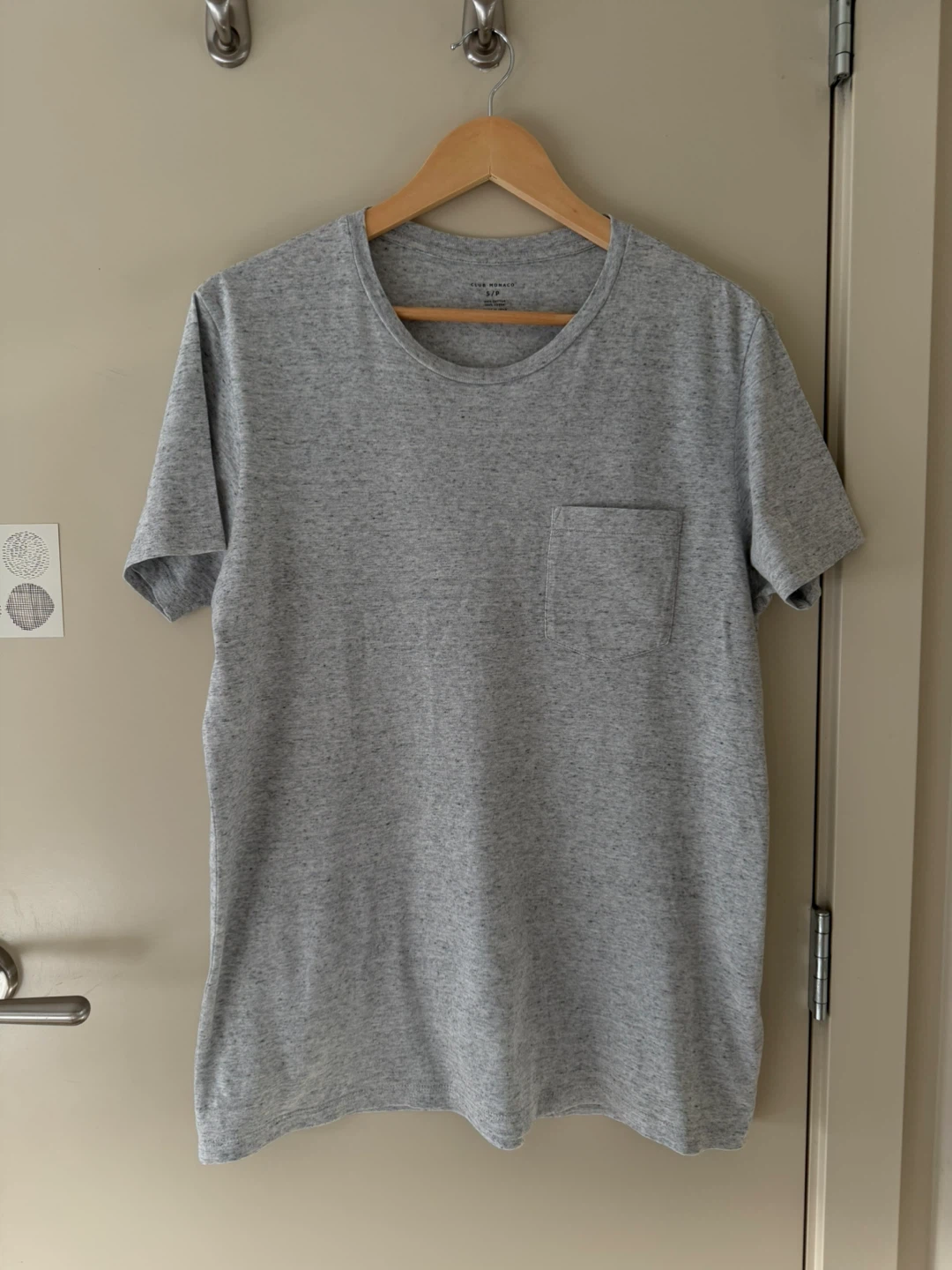 Club Monaco Grey Men’s Pocket T-Shirt Size S/P - photo 2