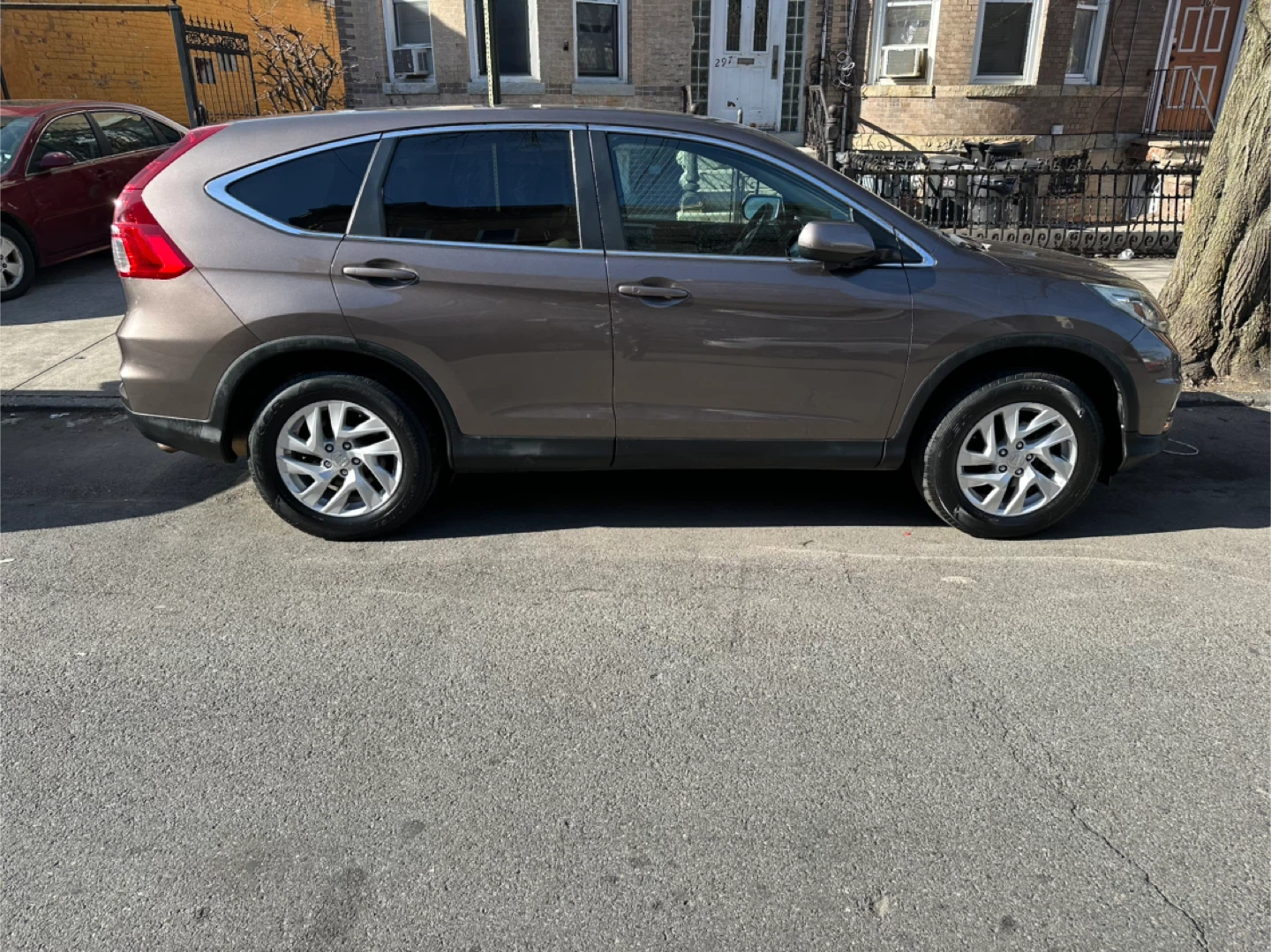 Honda CR-V SUV - photo 5