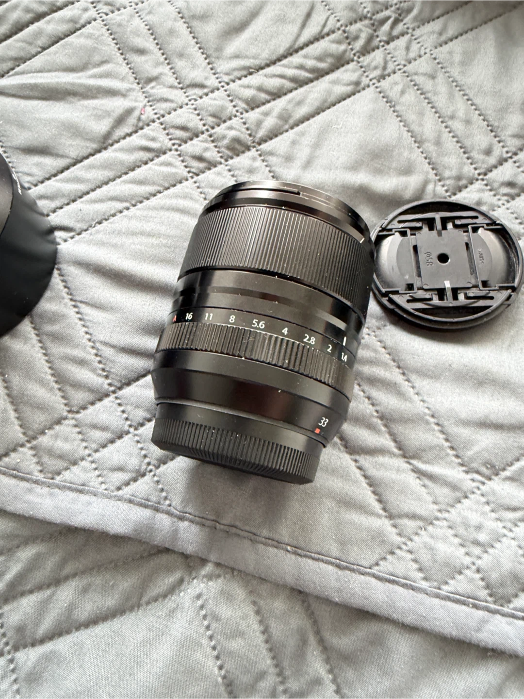 Fujinon XF 33mm f/1.4 R LM WR Lens - photo 2