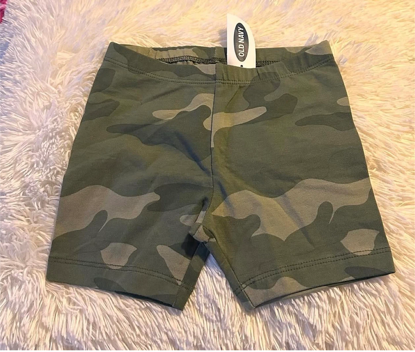 Old Navy Camo Bike Shorts (SIZES:3T&4T) - photo 2