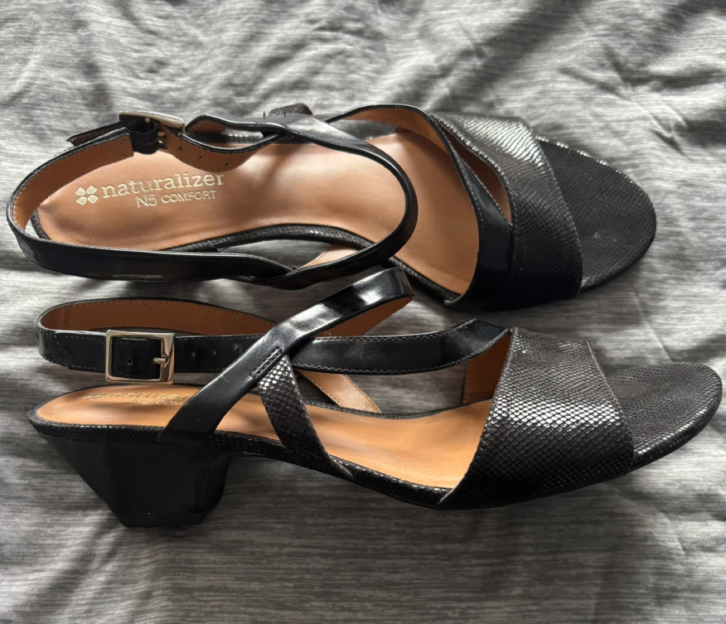 Naturalizer Black Strappy Block Heel Sandals - photo 2
