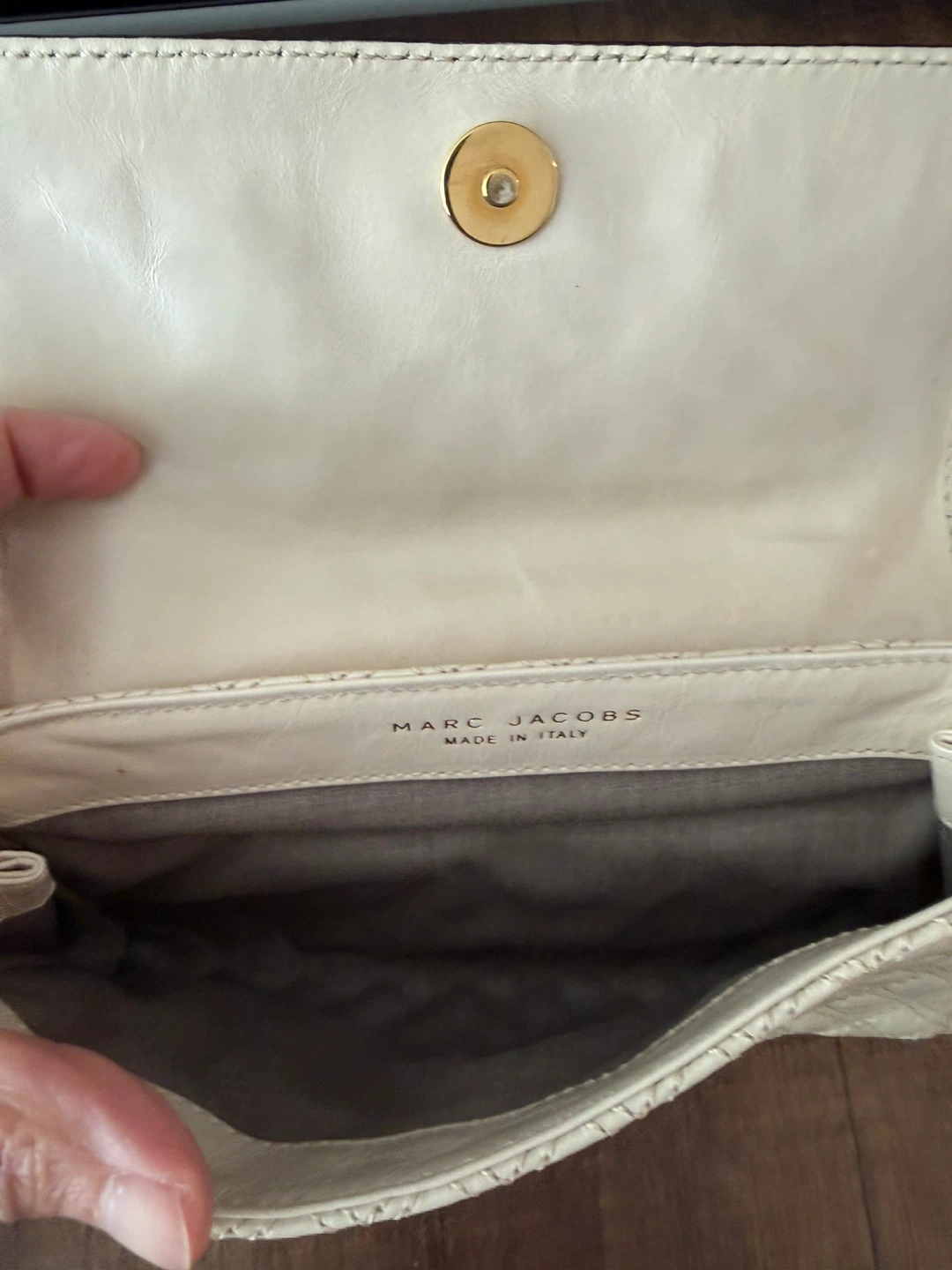 Marc Jacobs Cream Quilted Leather Wristlet Clutch - photo 3