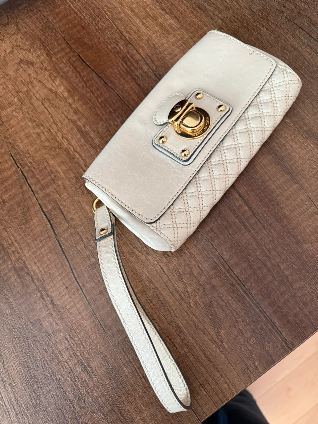 Marc Jacobs Cream Quilted Leather Wristlet Clutch