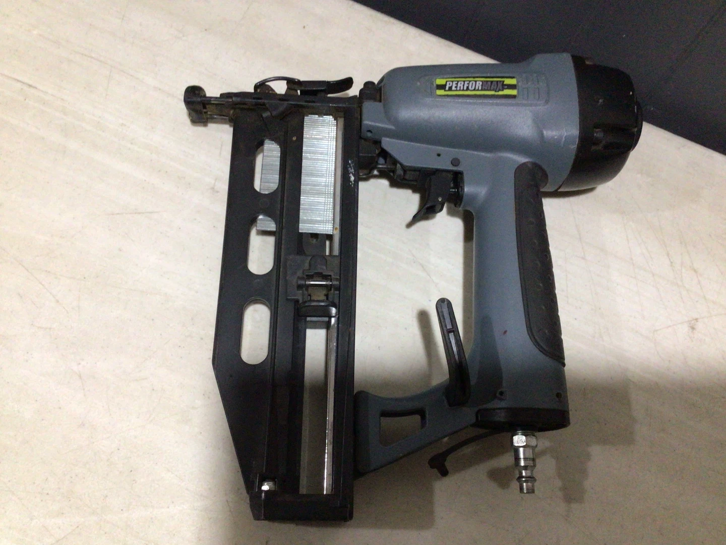 Finish nailer - photo 4