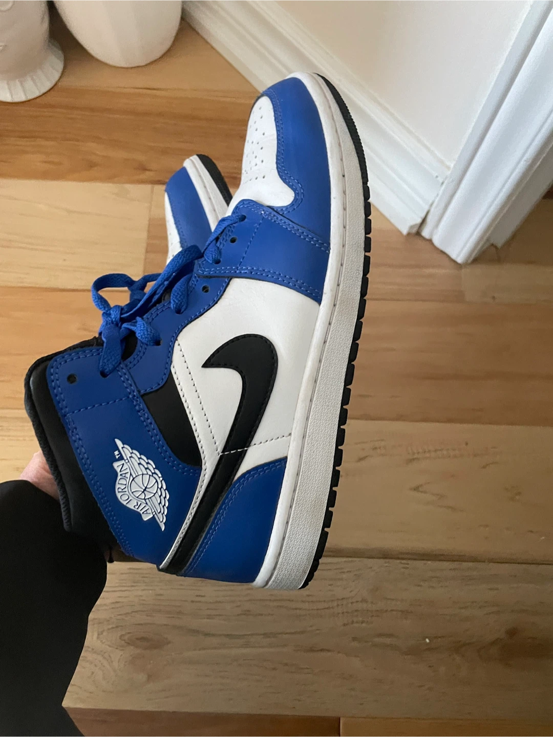 Air Jordan 1 Mid SE Royal Blue White