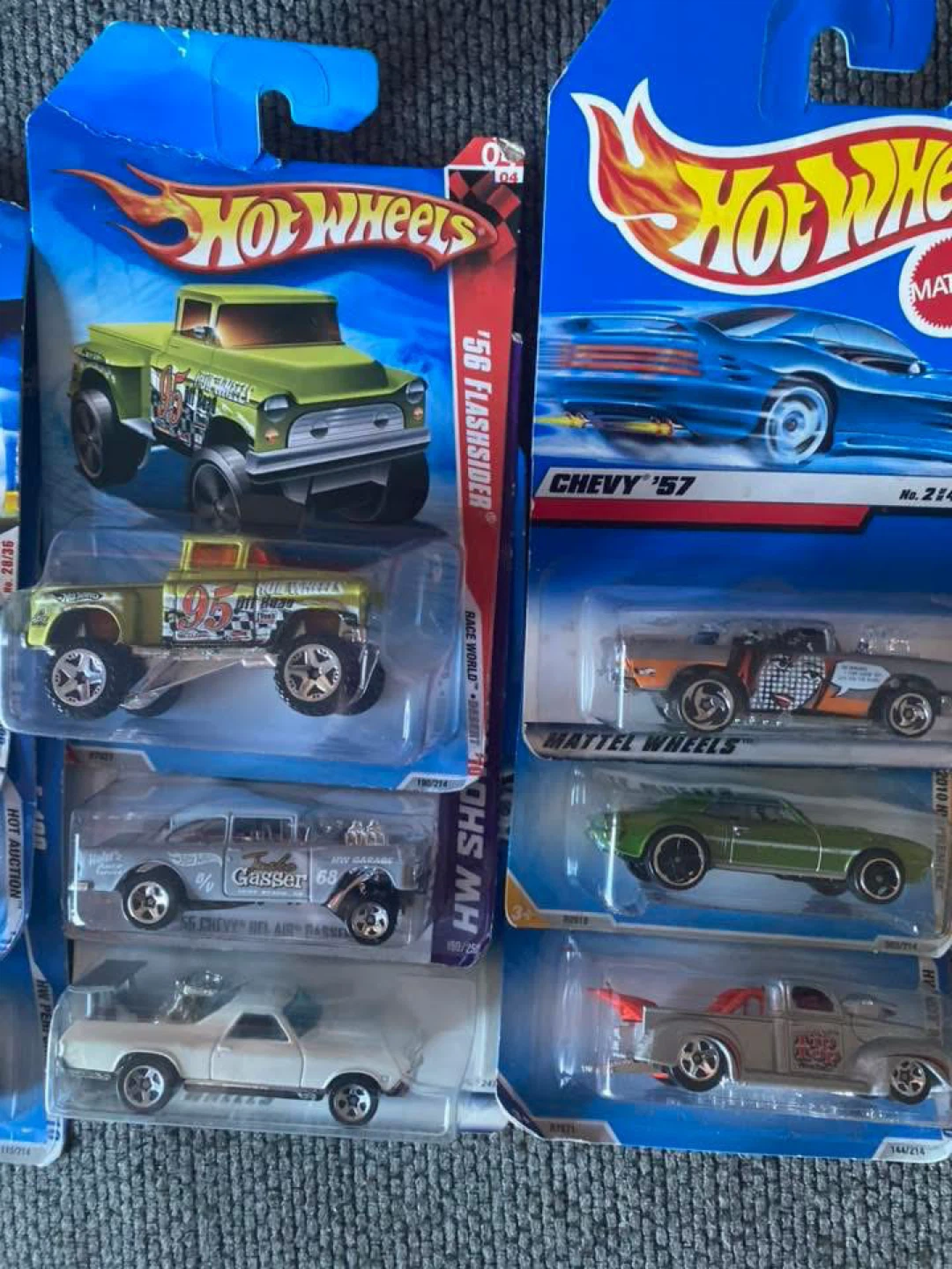 Hot Wheels Die-Cast Cars Lot - photo 3