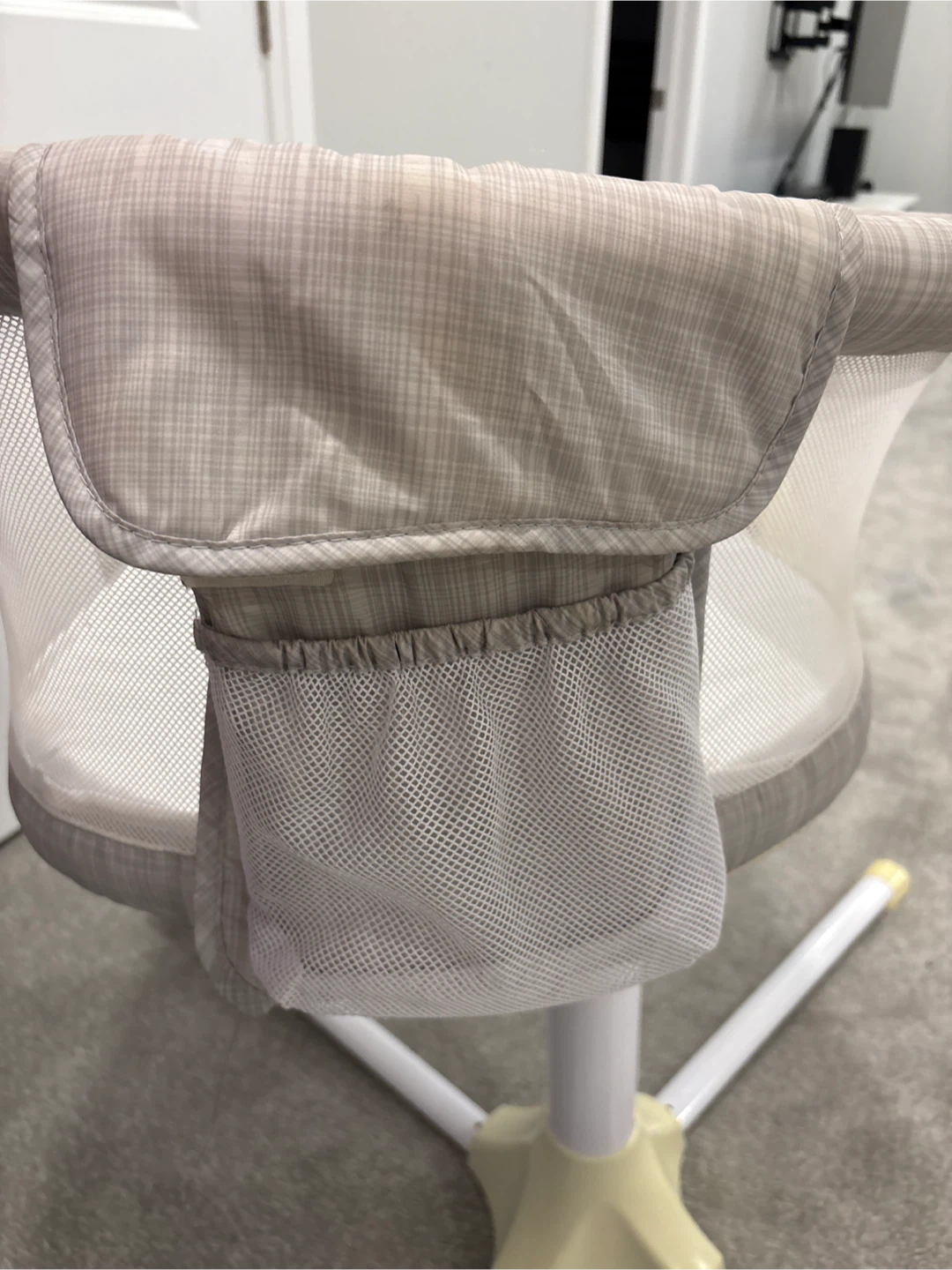Halo Bassinest Swivel Sleeper Infant Bassinet - photo 4
