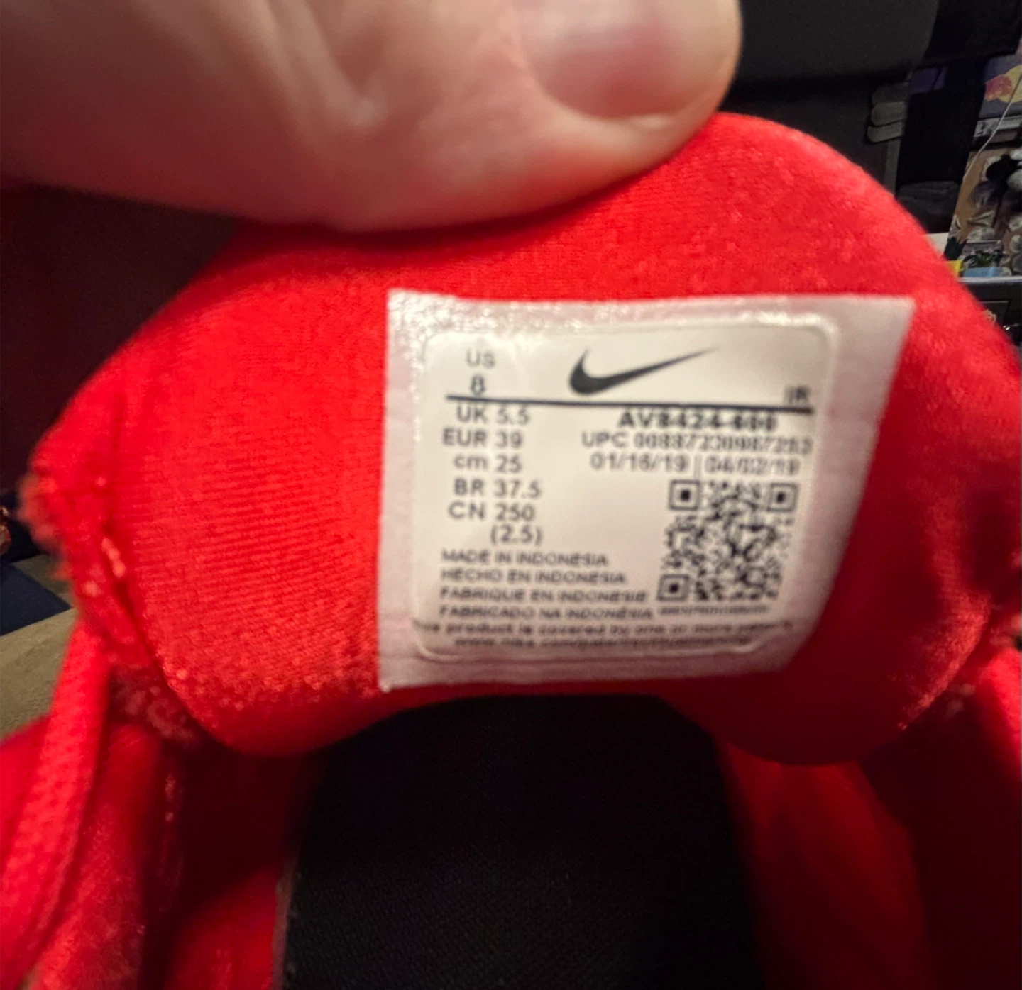 Nike Air Max Plus TN SE Red Men's Running Shoes US 8 - photo 3