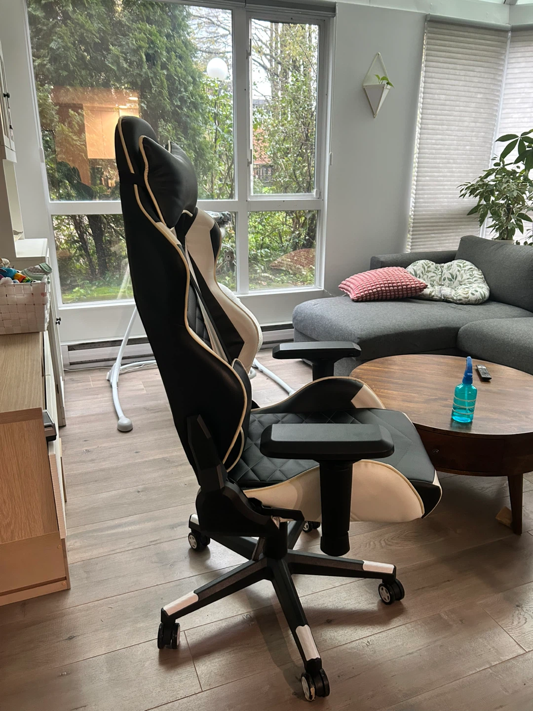Gaming Chair - photo 2