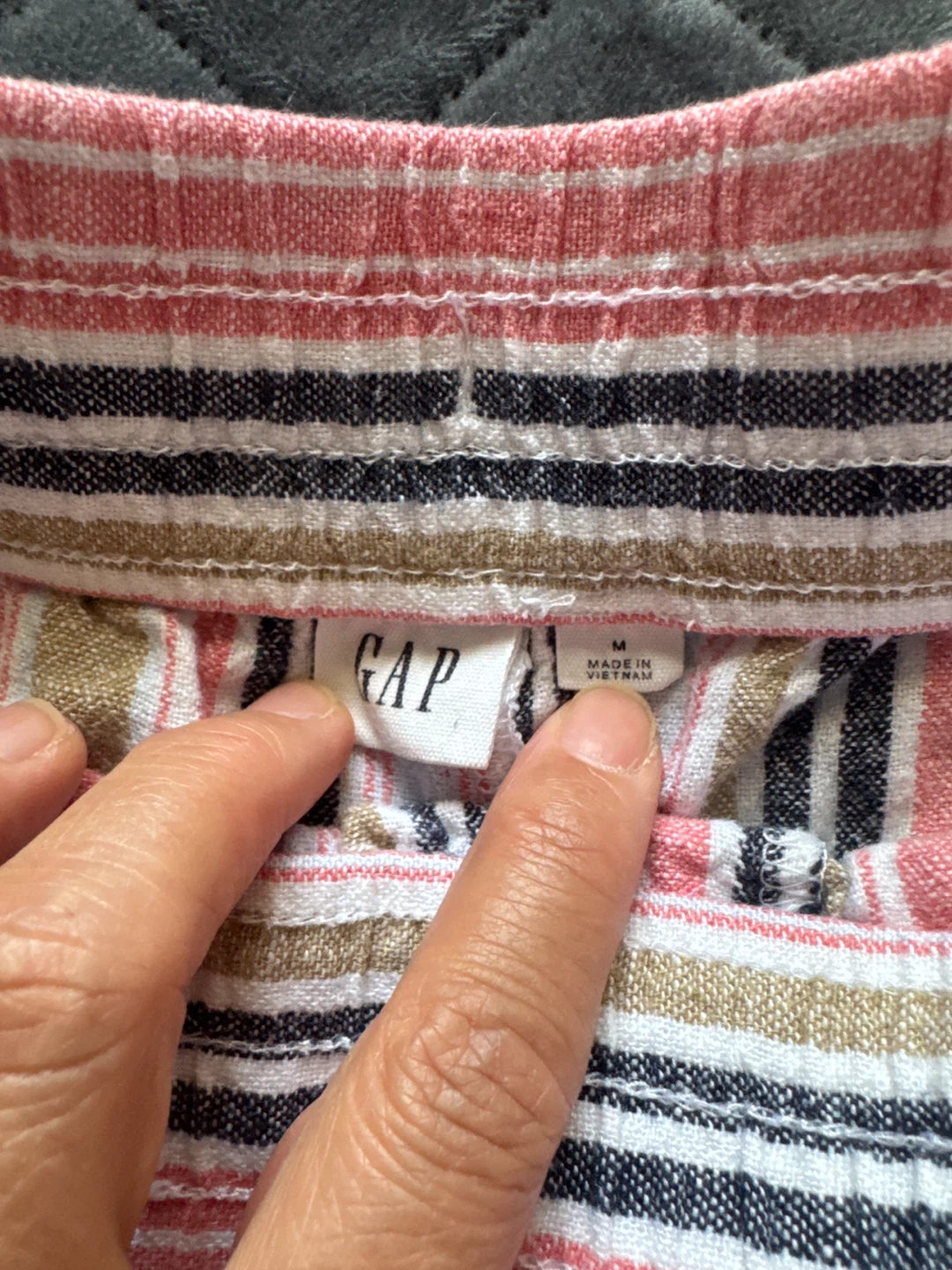 Gap Striped Shorts - Size M - photo 2