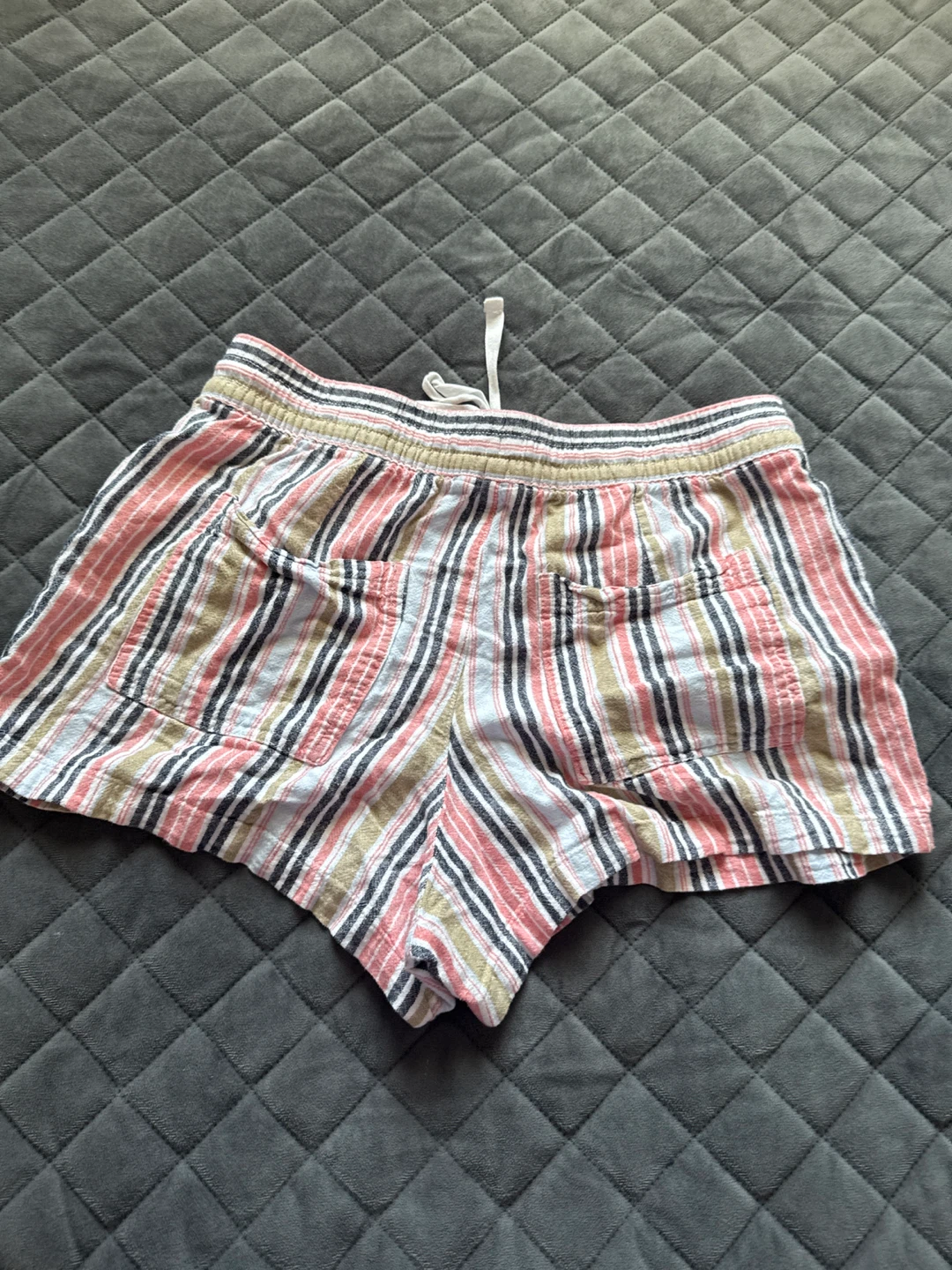 Gap Striped Shorts - Size M - photo 3