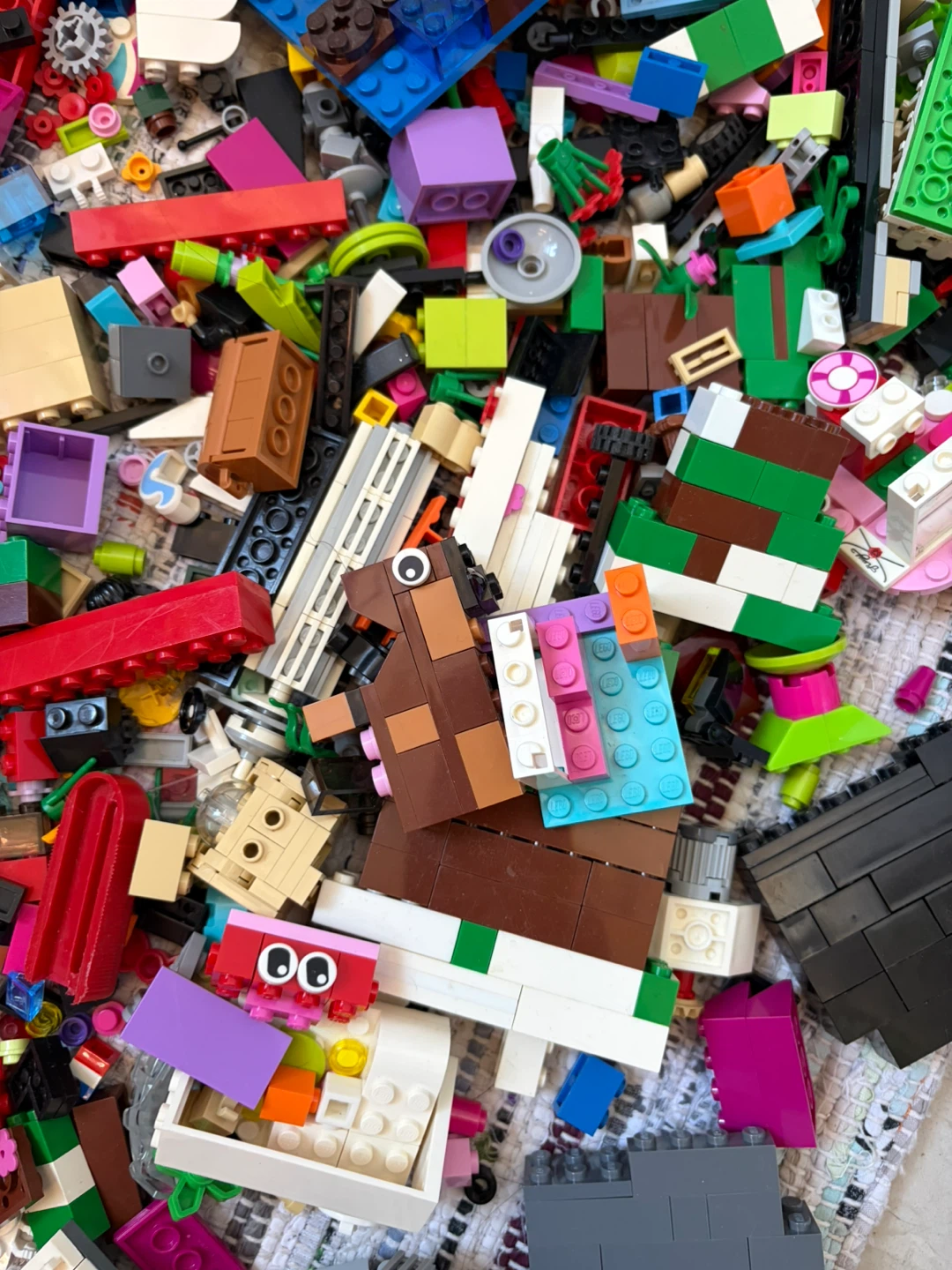 Over 400 legos - photo 4