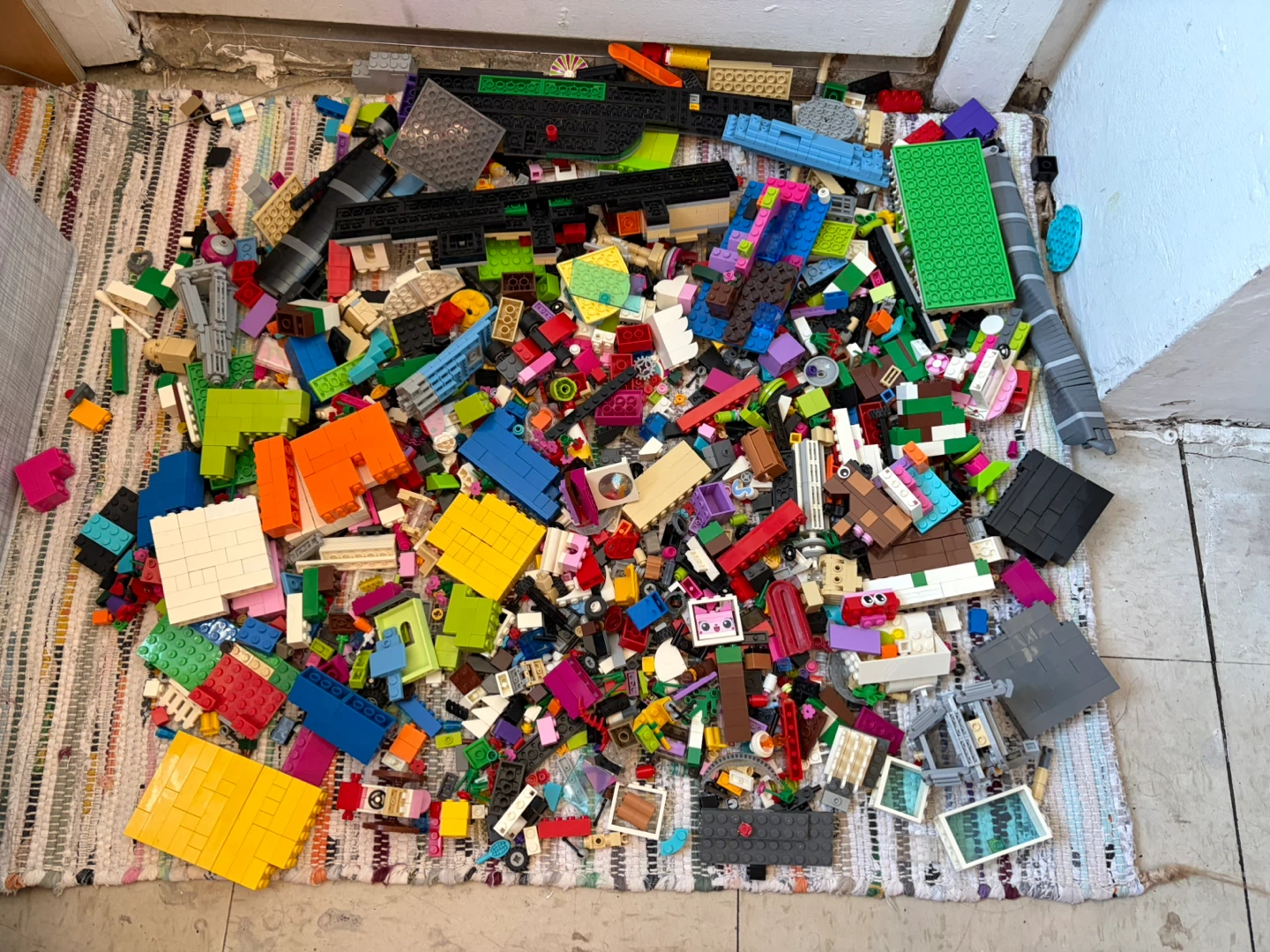 Over 400 legos