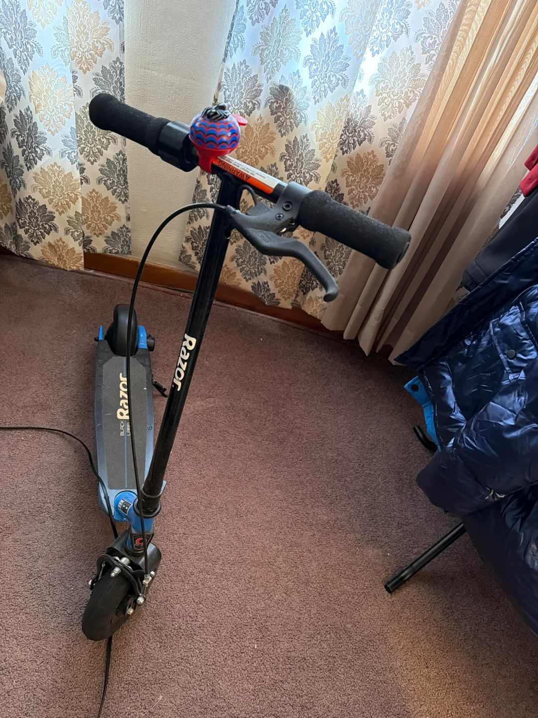 Razor Black Label Electric Scooter - photo 2