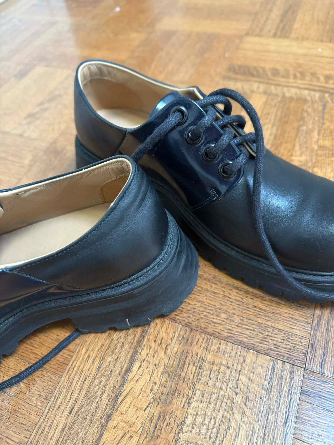 Black Leather Chunky Sole Dress Shoes - photo 4
