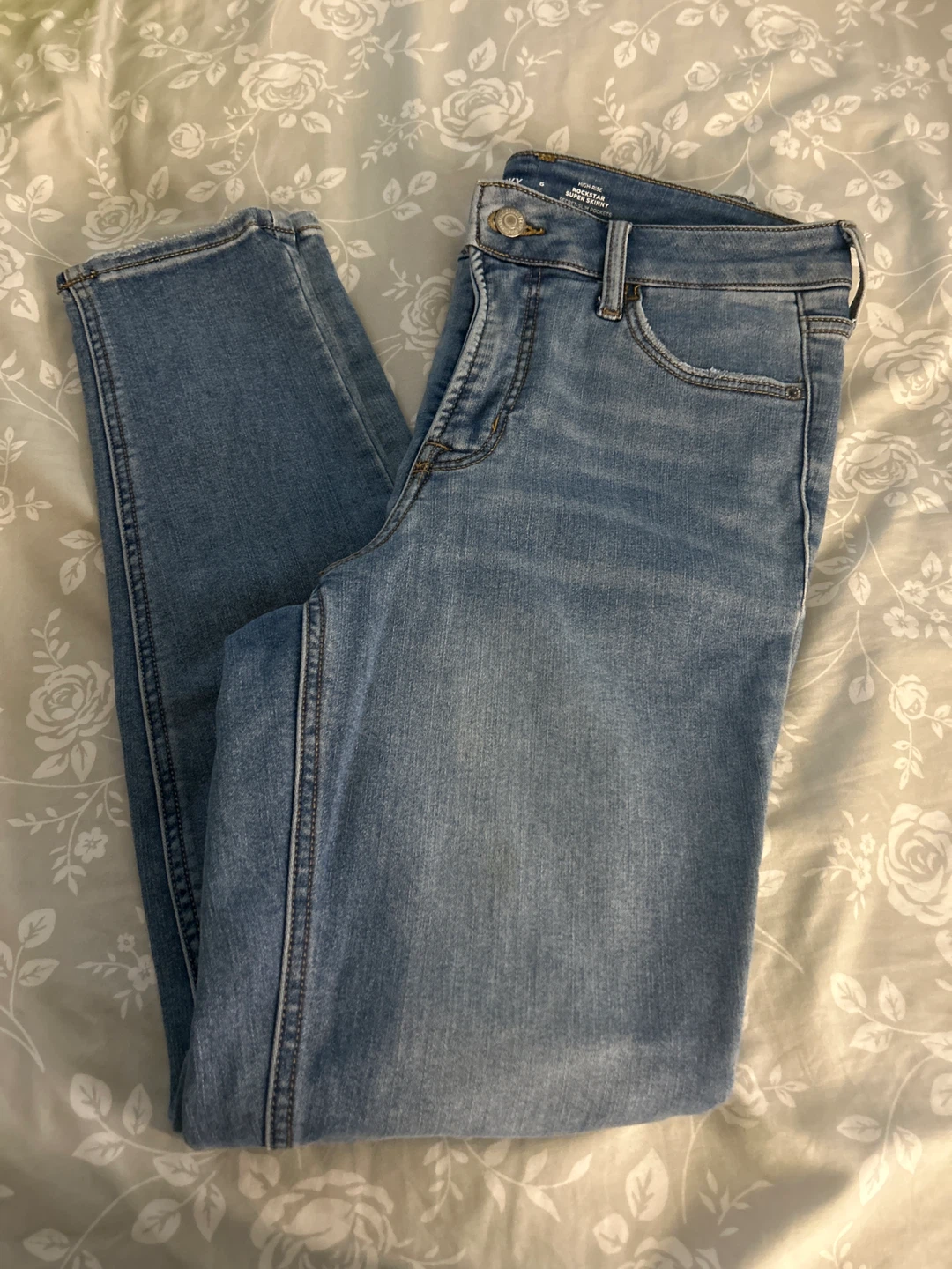 Old Navy Women's Blue Denim Jeans Size 6 🥕