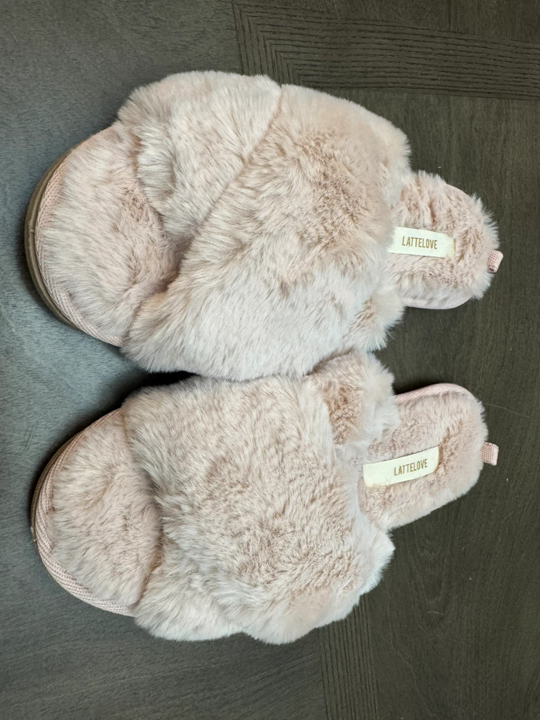 Lattelove Pink Fuzzy Slippers - Size 6