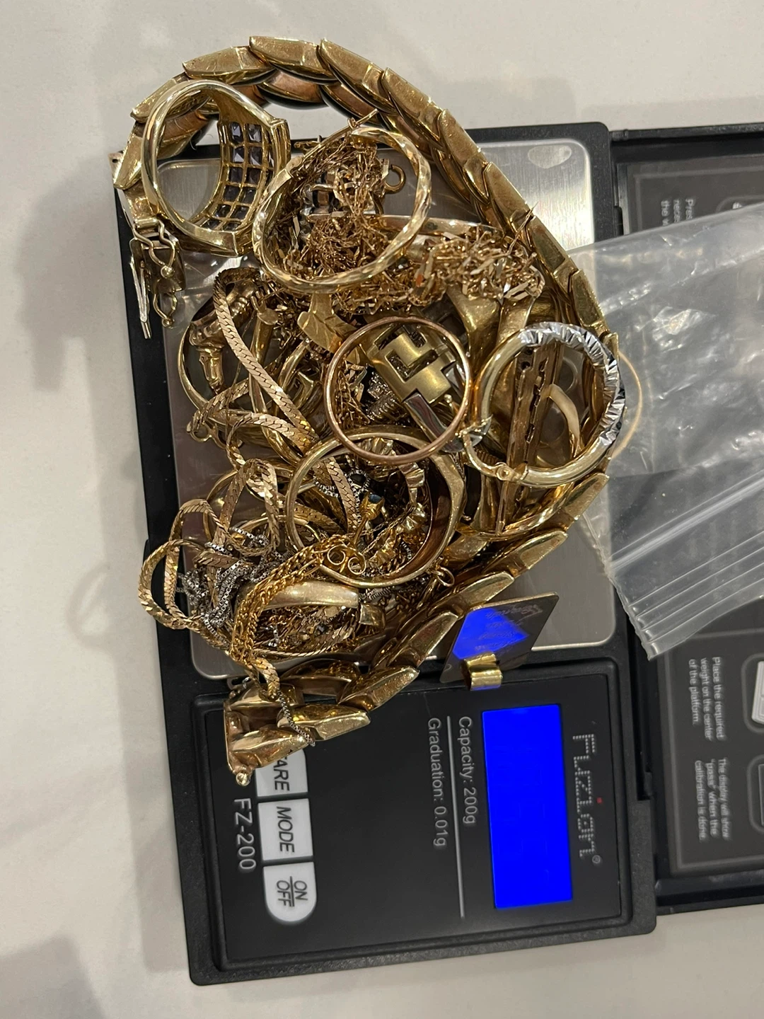 105.59g Mixed Gold Jewellery Lot