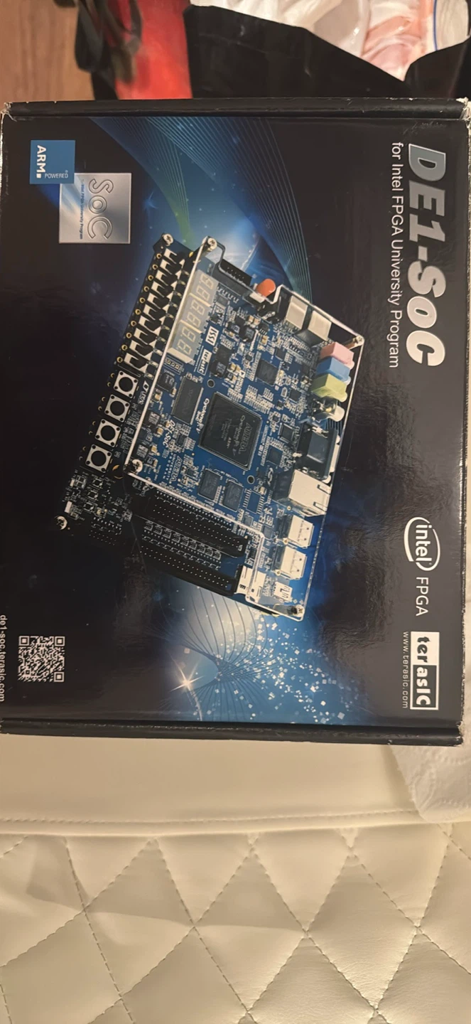 Open Box! Intel FPGA Board - photo 3