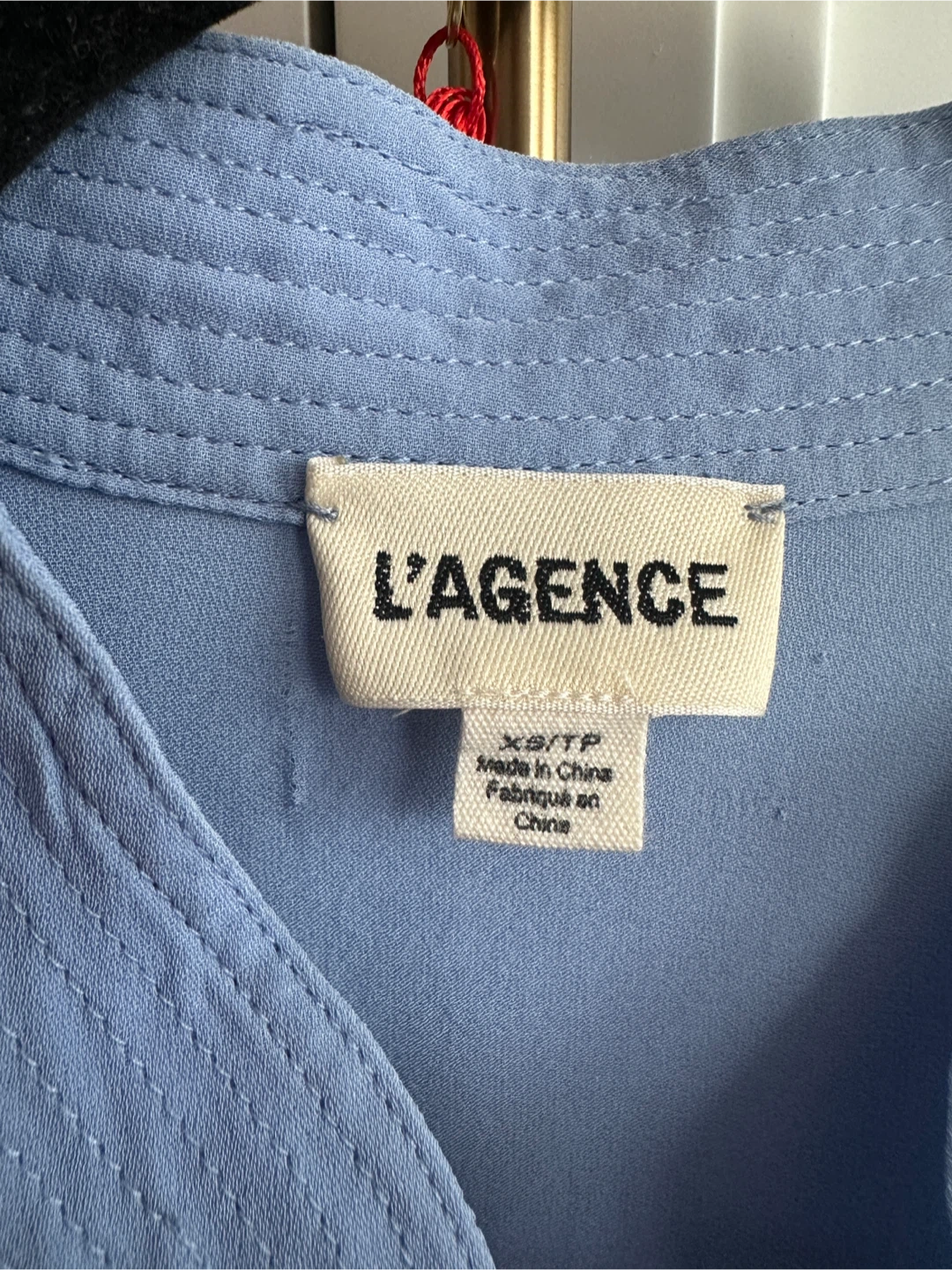 L'Agence Light Blue Silk Blouse - XS/TP - photo 2